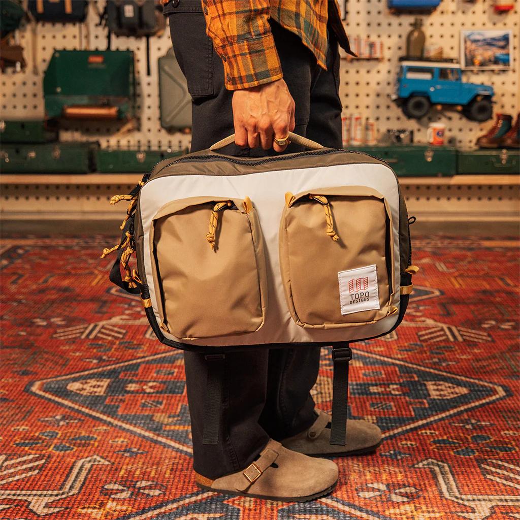 Global Briefcase - Image 17