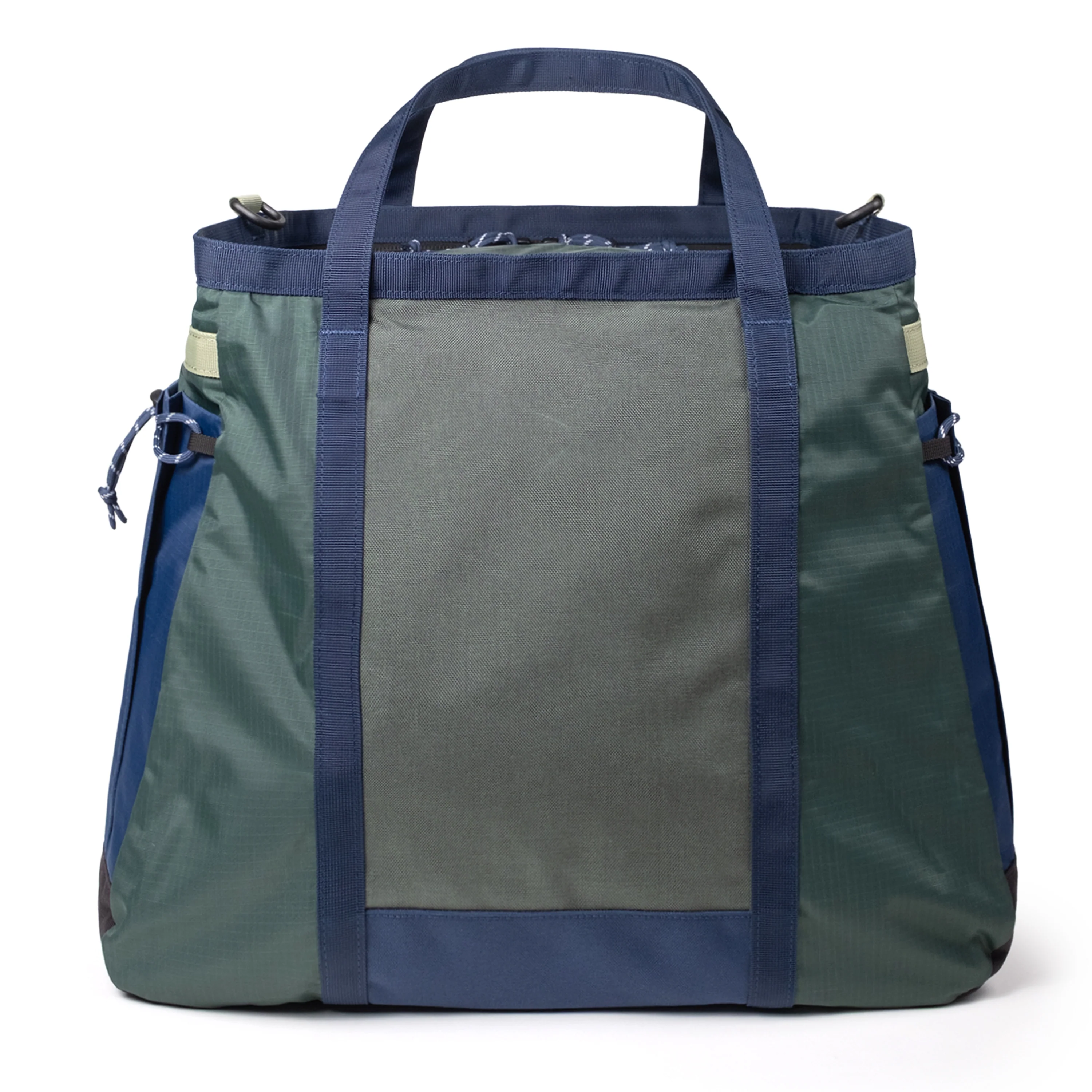 Mountain Gear Bag - Image 14
