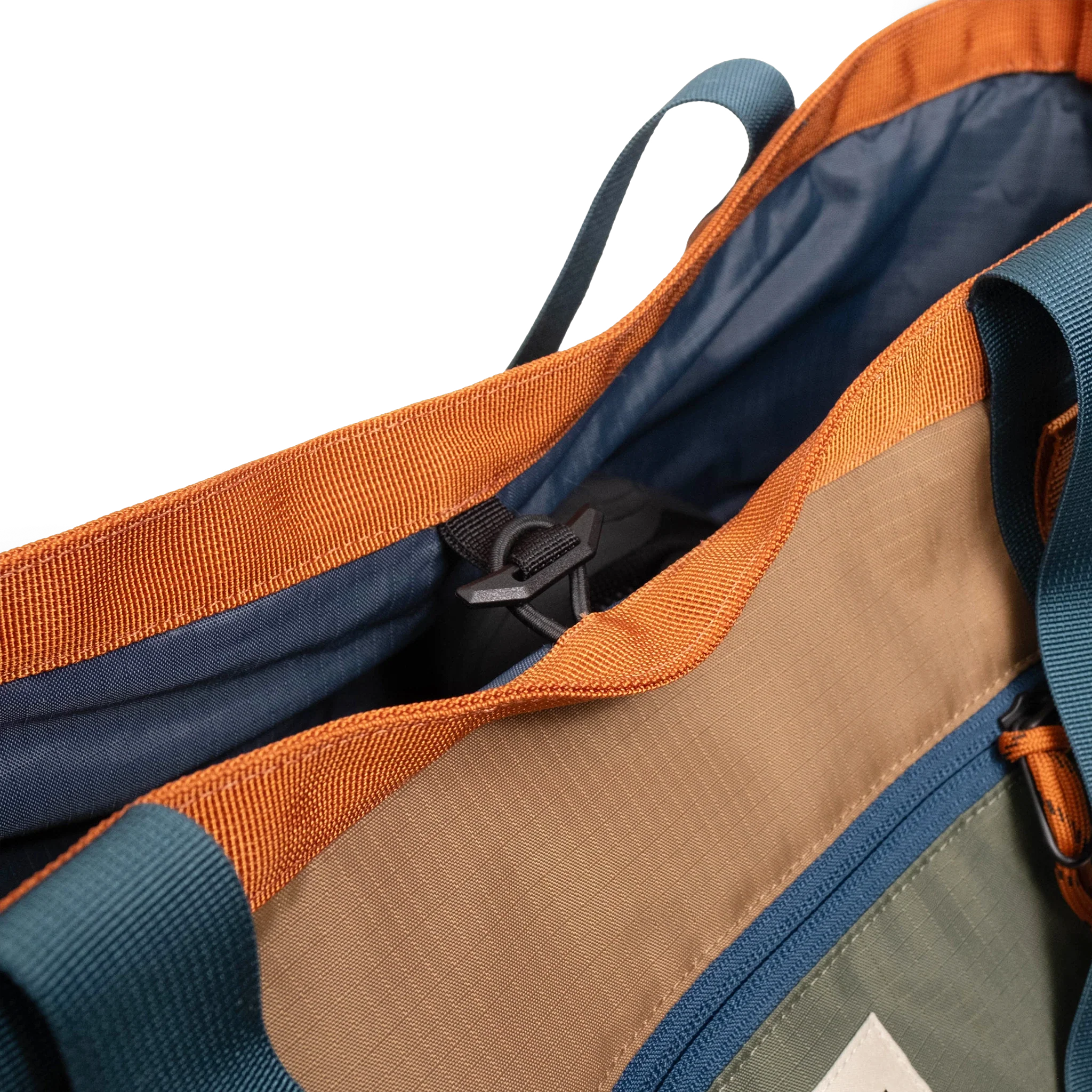 Mountain Utility Tote - Image 44